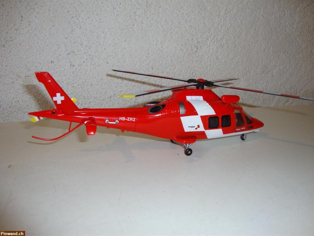 Bild 2: Helikopter Rega Augusta da Vinci zu verkaufen