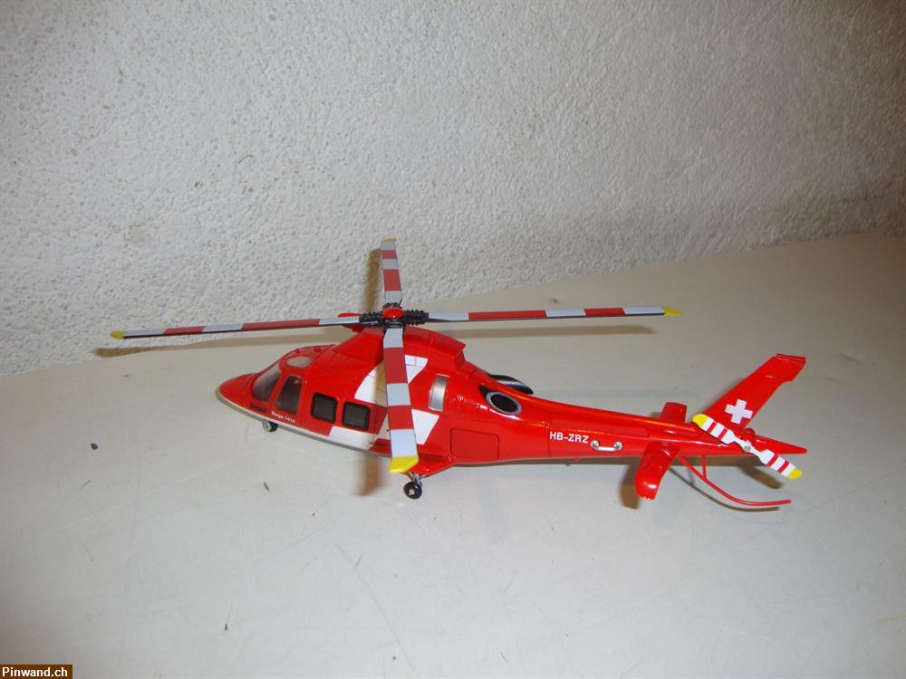 Bild 3: Helikopter Rega Augusta da Vinci zu verkaufen