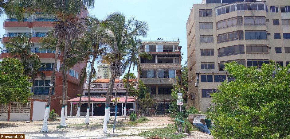 Bild 1: Hostal direkt am Strand in Porlamar / Venezuela