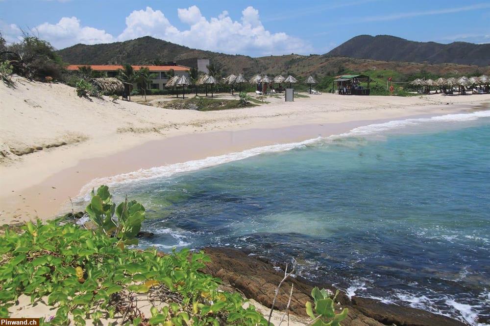 Bild 1: Hotel direkt am Strand auf der Insel Margarita / Venezuela