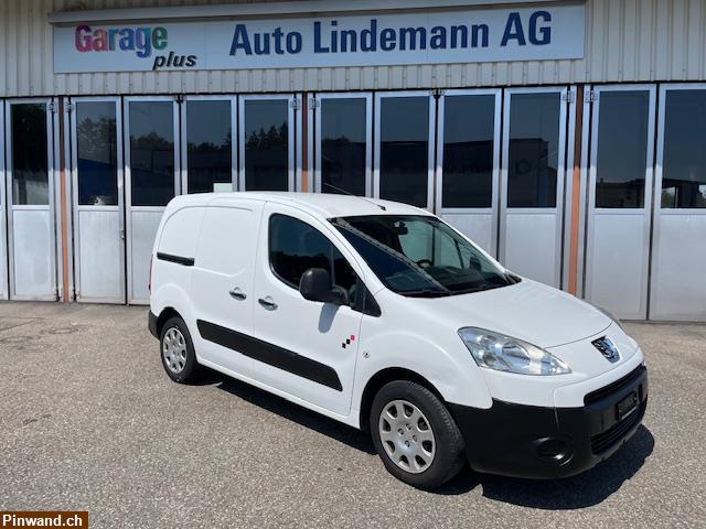 Bild 1: Peugeot Partner Kastenwagen L1 1.6 90 Urban zu verkaufen