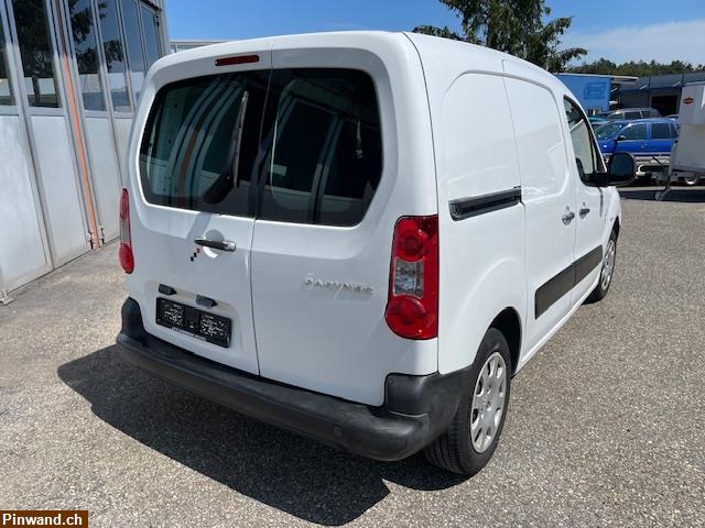 Bild 3: Peugeot Partner Kastenwagen L1 1.6 90 Urban zu verkaufen