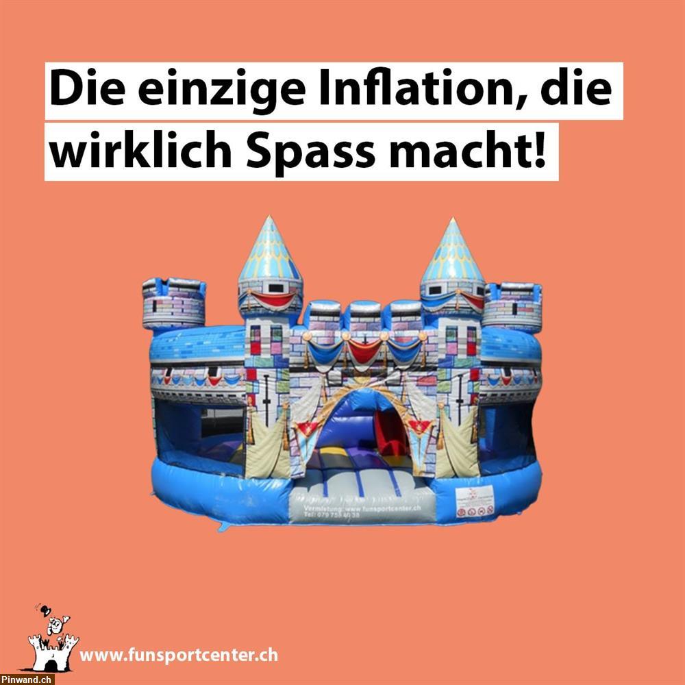 Bild 3: Vermietung von Hüpfburgen und Attraktionen wie Bungee Run, Bull Riding etc.