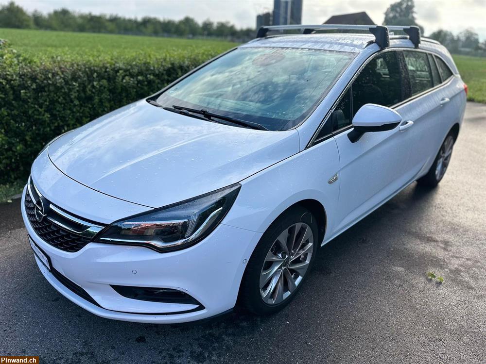 Bild 1: OPEL Astra Sports Tourer 1.6i Turbo Excellence