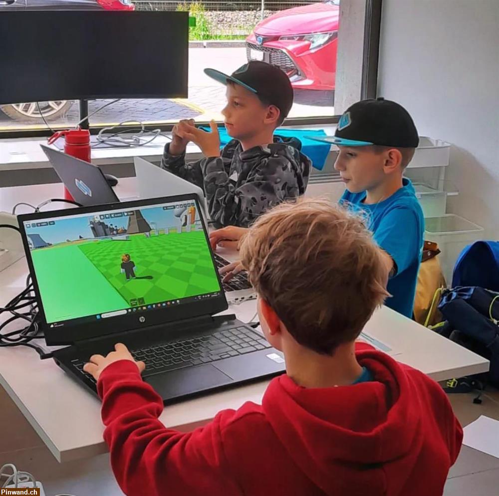 Bild 1: KInder Code Camp in Meilen