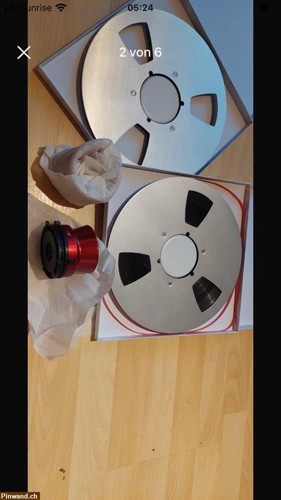 Bild 1: 2 spuhlen Tonband REVOX