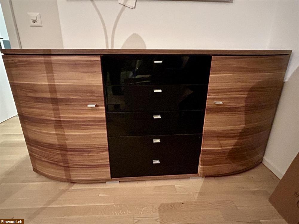 Bild 1: Sideboard aus Holz gratis zu verschenken