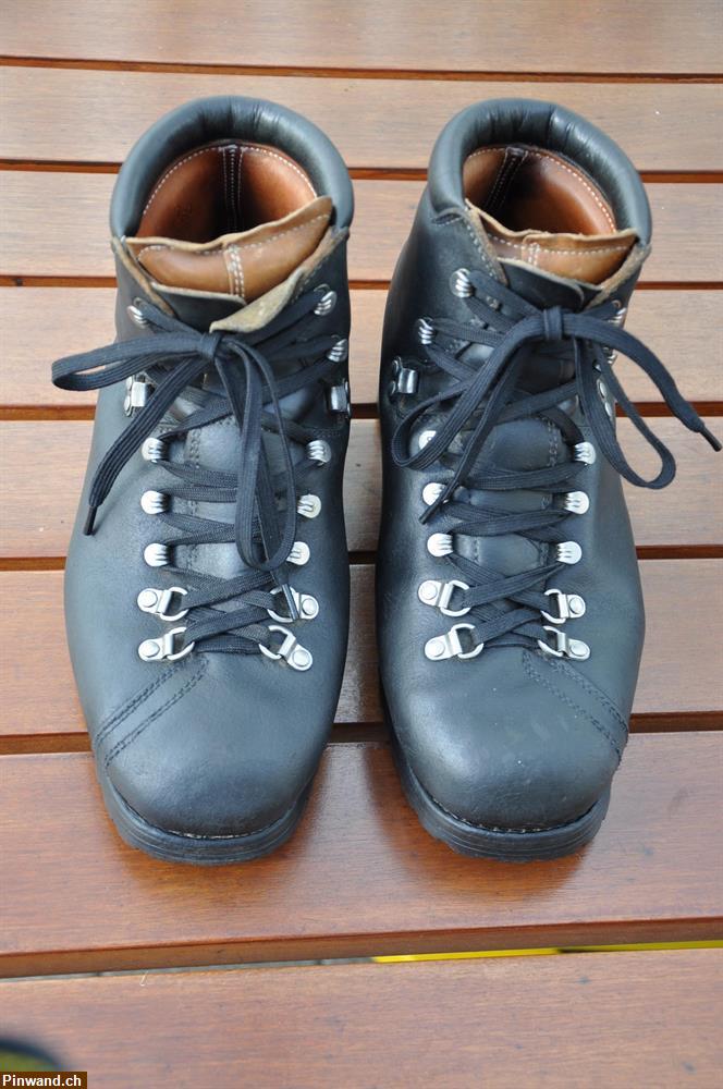 Bild 1: Militär Marschschuhe Gr. 43/44 zu verkaufen