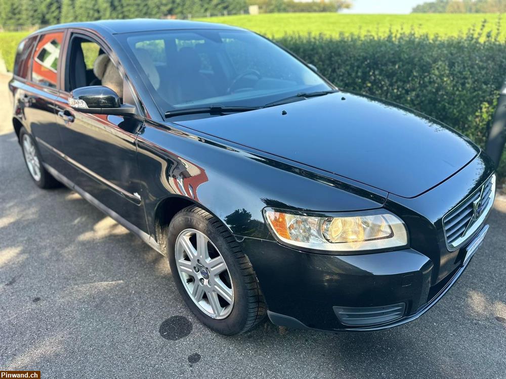 Bild 3: VOLVO V50 1.6D Momentum zu verkaufen