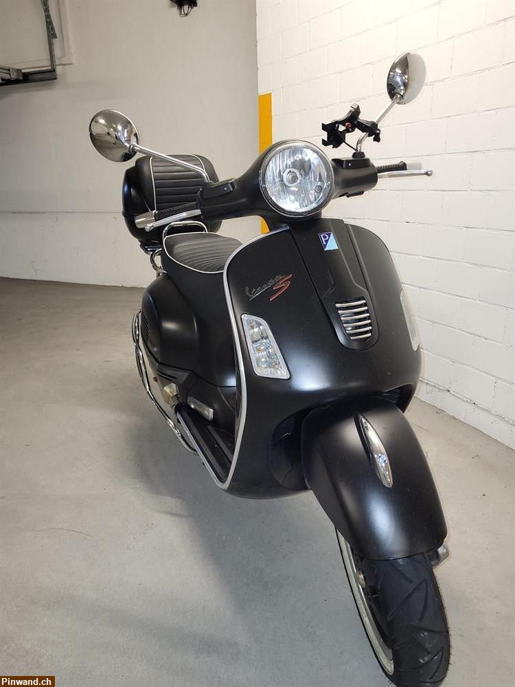 Bild 1: Vespa GTS Super 300 zu verkaufen