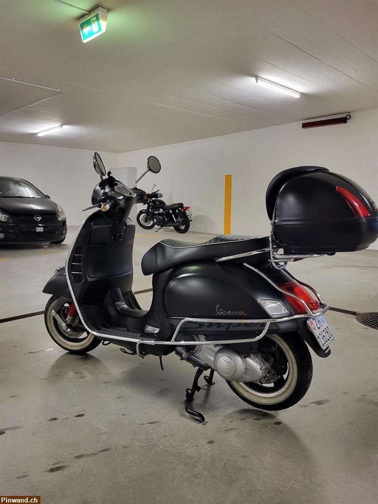 Bild 3: Vespa GTS Super 300 zu verkaufen