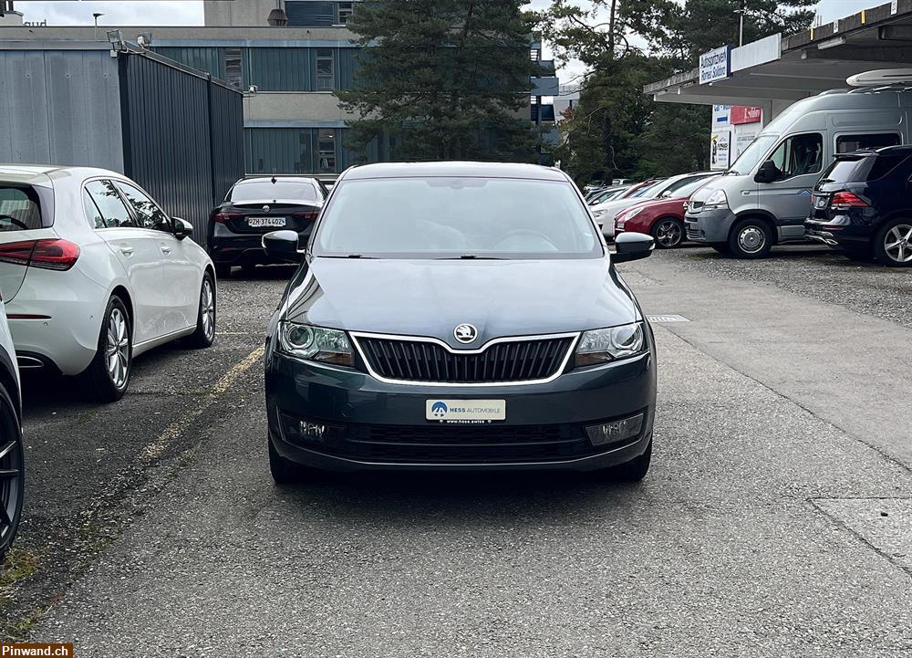 Bild 2: SKODA Rapid Spaceback 1.4 TSI Swiss Edition zu verkaufen