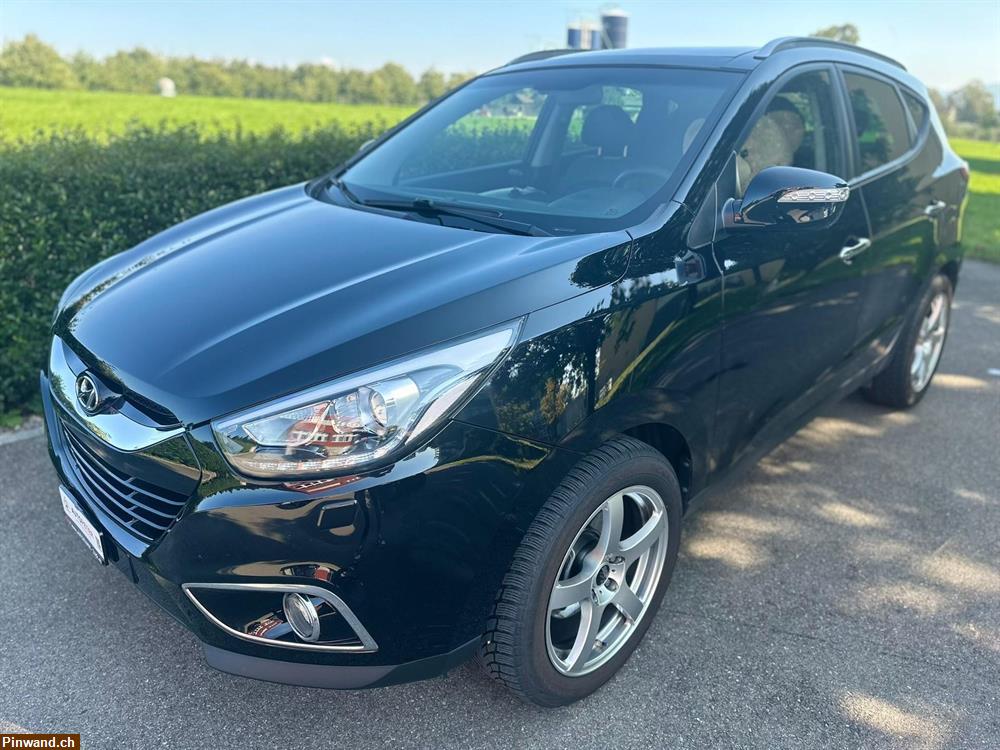 Bild 2: HYUNDAI iX 35 2.0 CRDi Premium 4WD Automatic