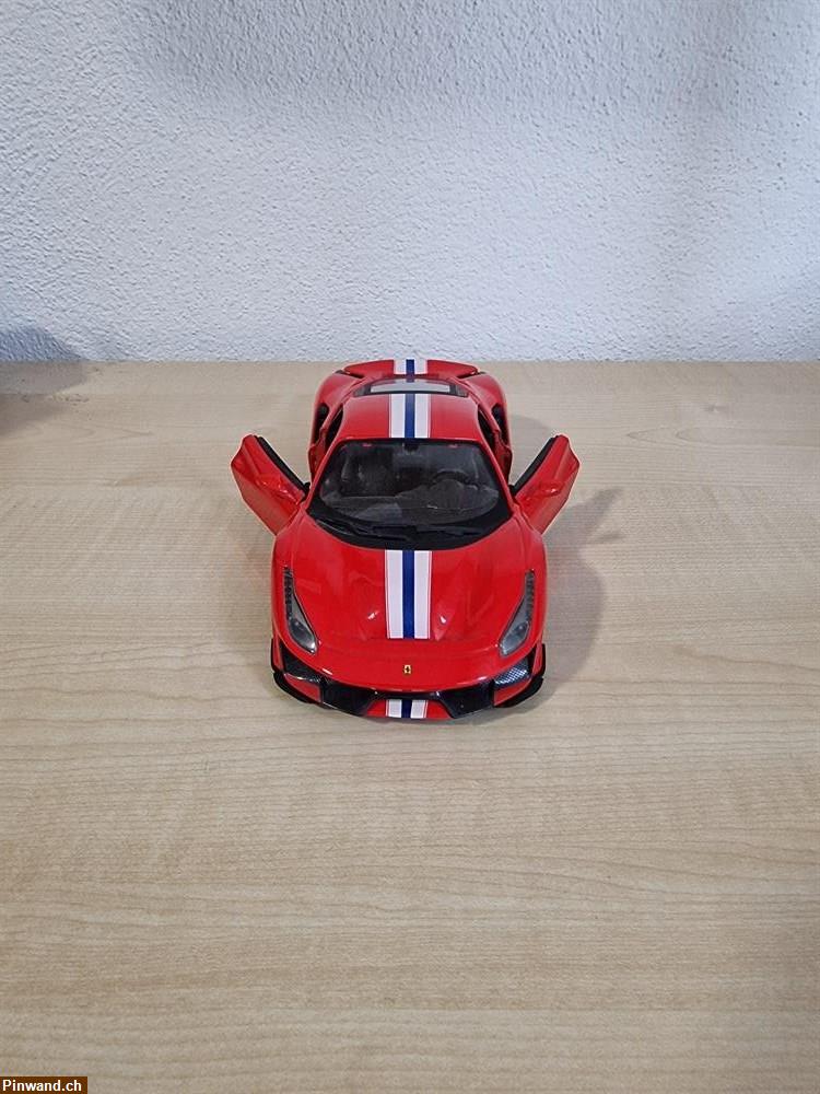 Bild 6: Ferrari 488 Pista 1:43 zu verkaufen