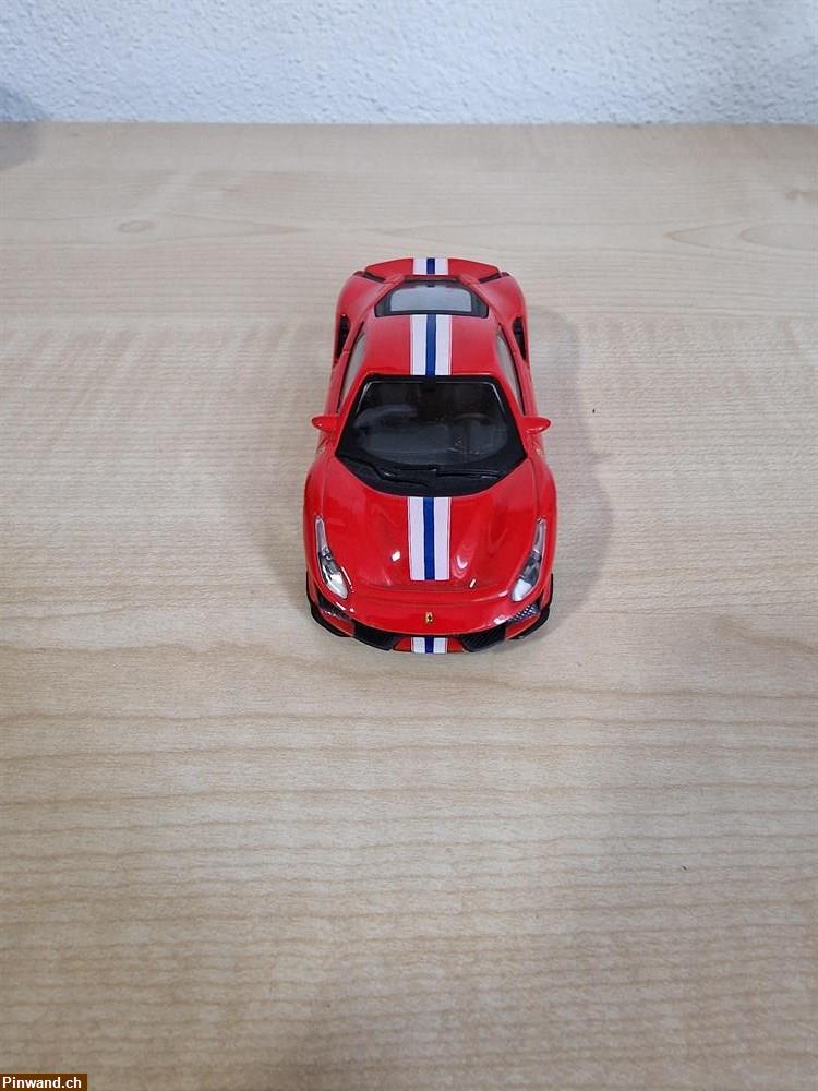 Bild 7: Ferrari 488 Pista 1:43 zu verkaufen