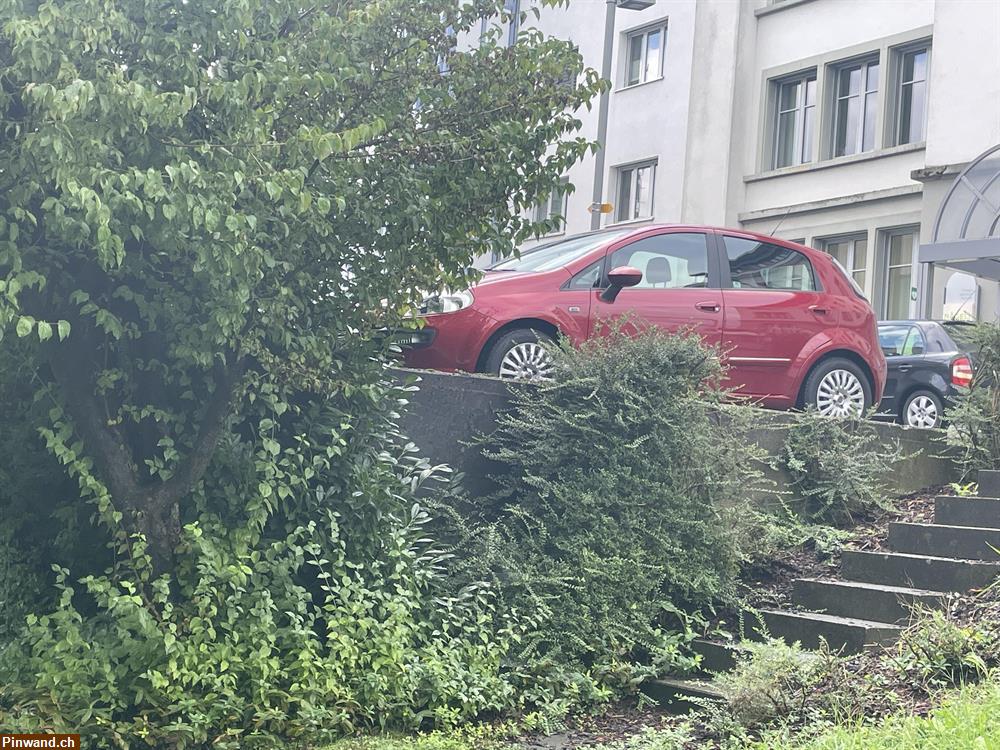 Bild 1: Parkplatz nah vom Bahnhof Stans NW zu vermieten