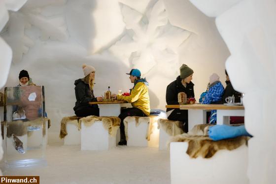 Bild 1: Fondue-Iglu Engstligenalp