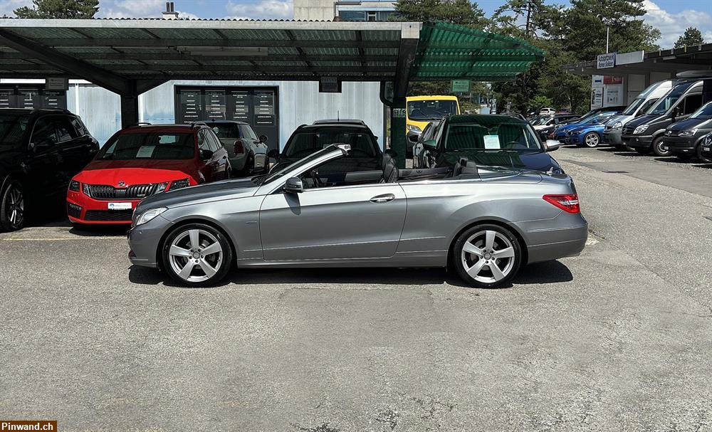 Bild 3: MERCEDES-BENZ E 250 CGI BlueEfficiency Cabrio Automatic