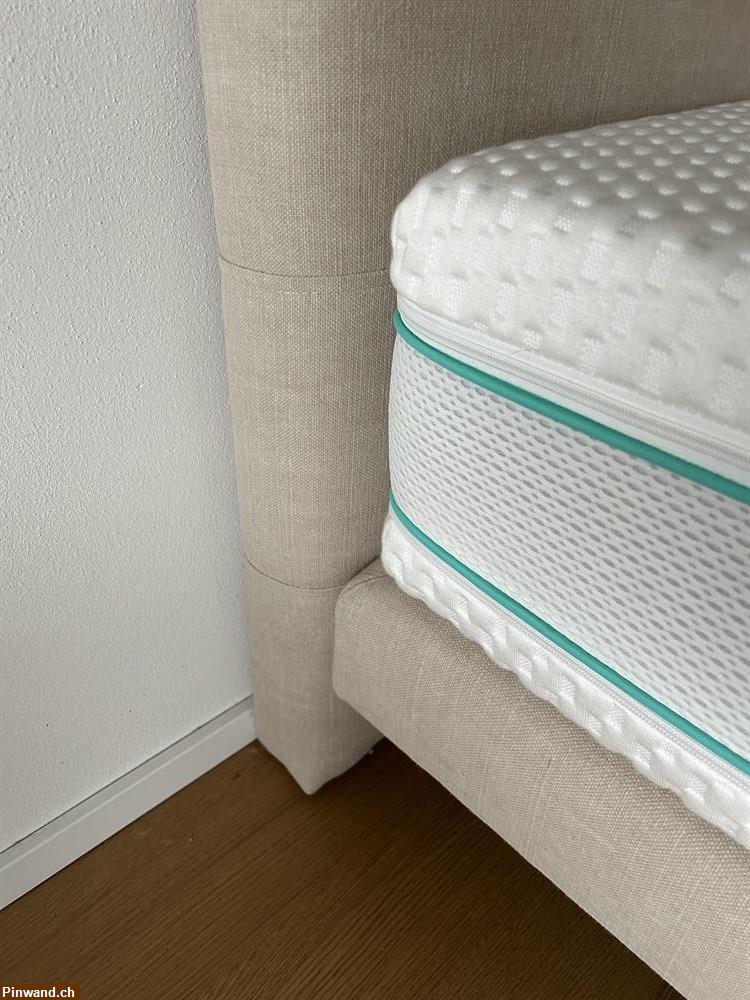 Bild 2: Neuwertiges Bico Boxspring Bett zu verkaufen