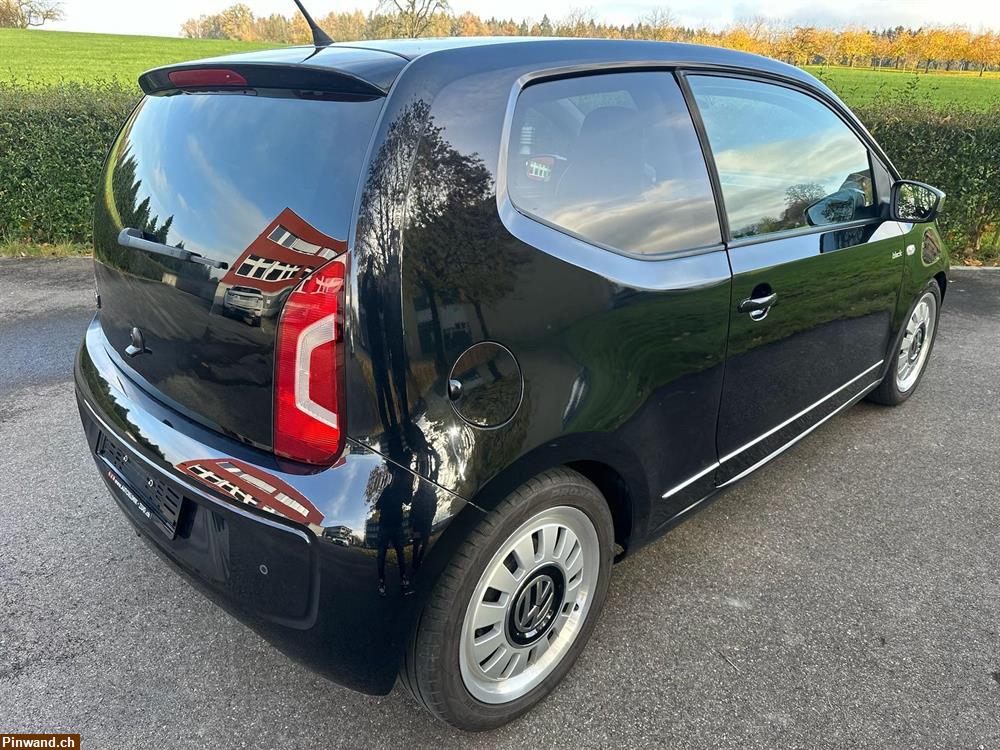 Bild 5: VW Up 1.0 black up zu verkaufen