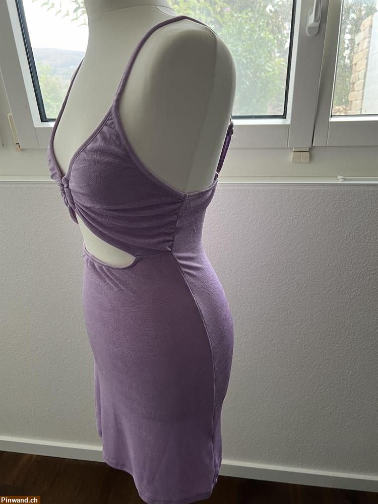 Bild 2: Damen Kleid lila zu verkaufen