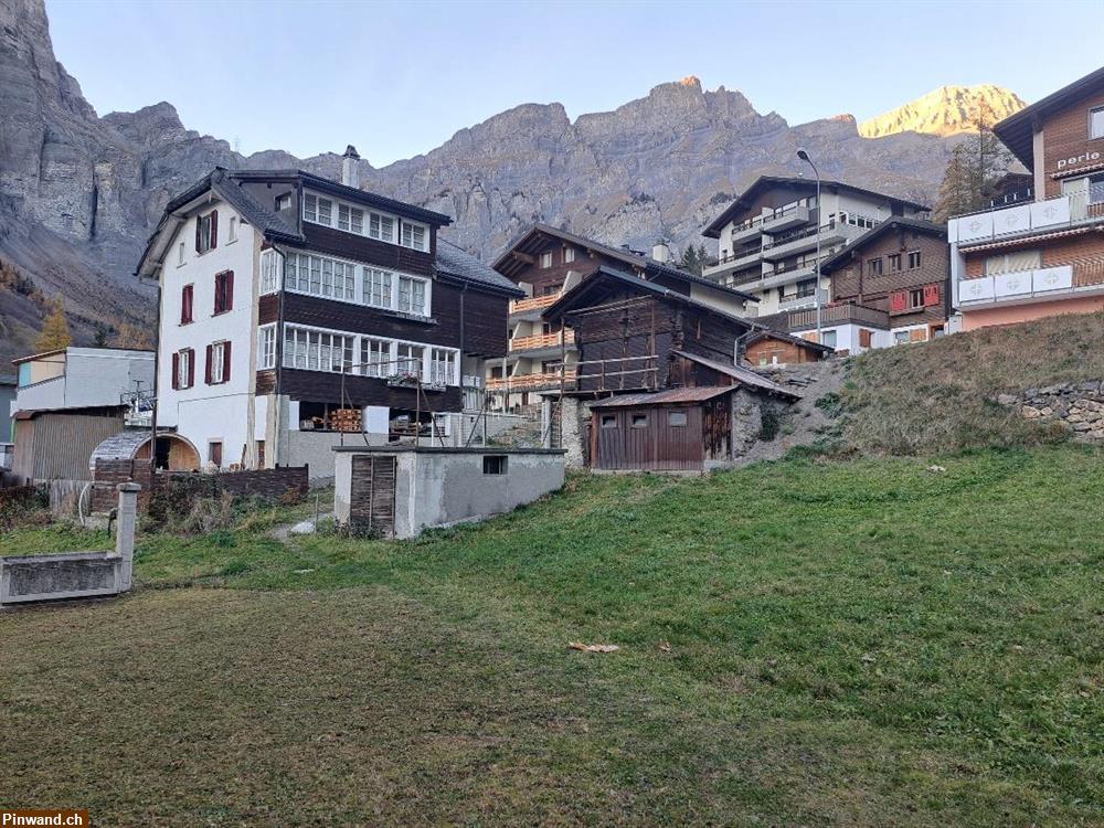 Bild 3: Erschlossenes Bauland mit Stalden zu verkaufen