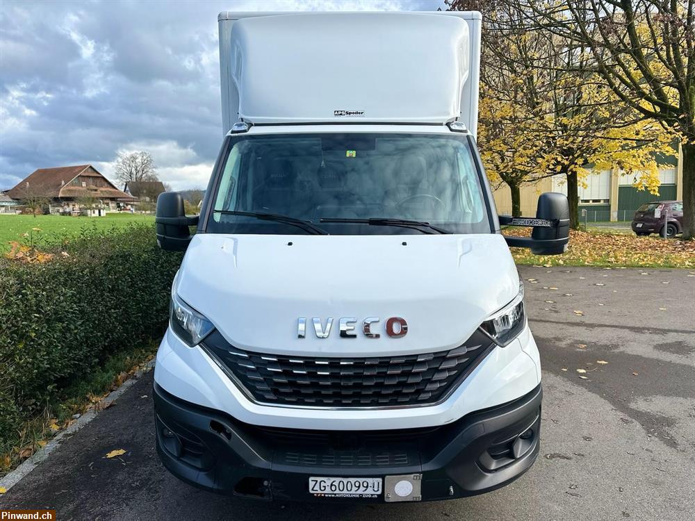 Bild 3: IVECO 35 S 21H A8 Kasten mit Hebebühne