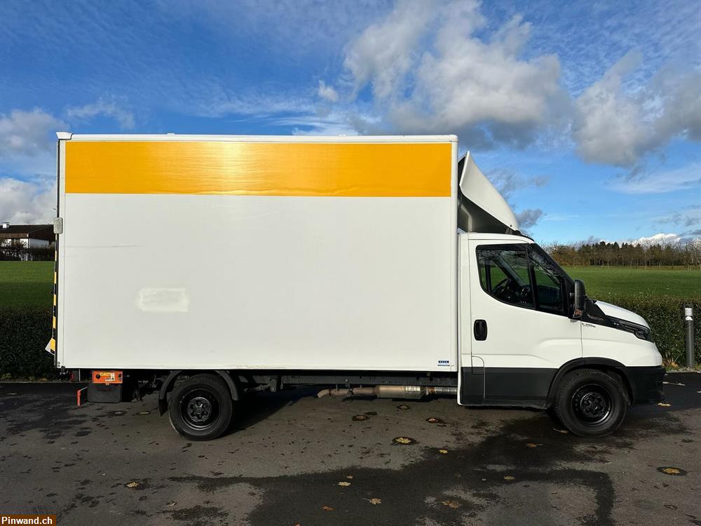 Bild 5: IVECO 35 S 21H A8 Kasten mit Hebebühne