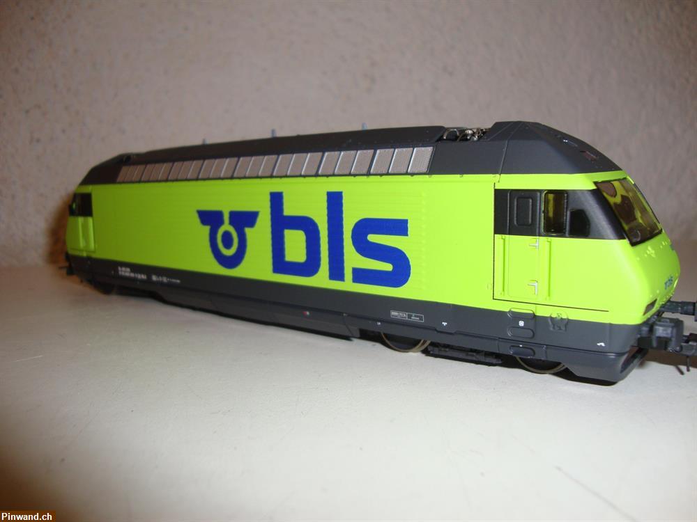 Bild 3: Roco Lok Re 465 BLS