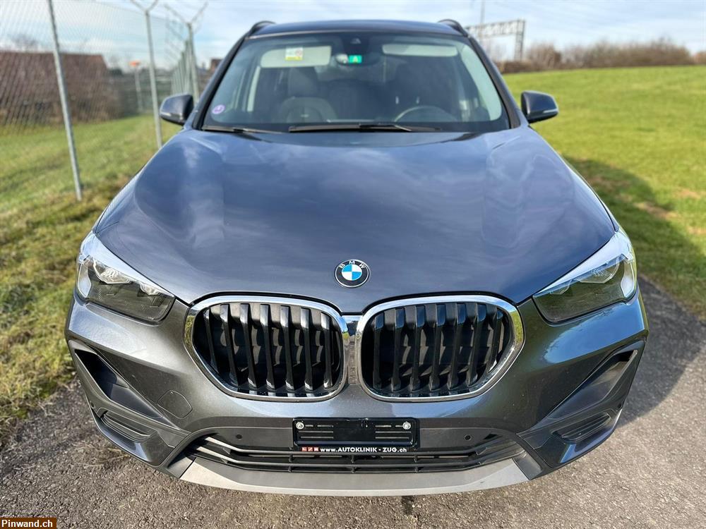 Bild 3: BMW X1 sDrive 18i Travel Edition