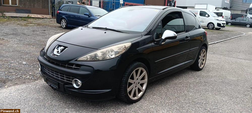 Bild 1: PEUGEOT 207 1.6 16V Turbo GTi