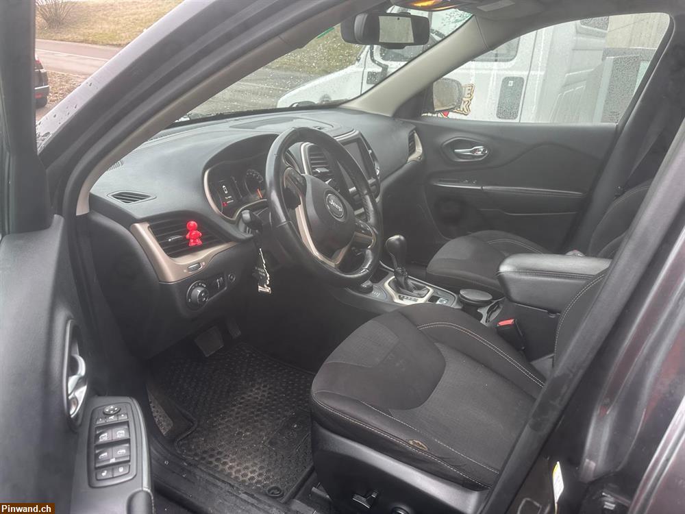 Bild 3: Jeep Cherokee 2.2 TD zu verkaufen