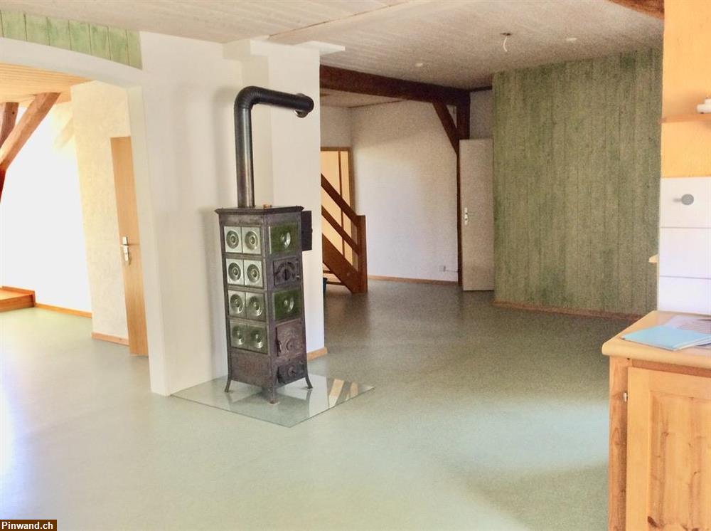 Bild 3: 5 Zi. Dachwohnung in Bauernhaus