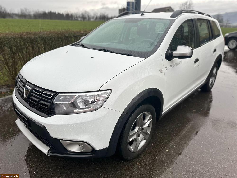 Bild 2: DACIA Logan MCV 0.9 Stepway Automatic