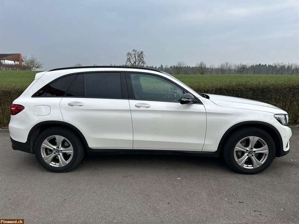 Bild 6: MERCEDES-BENZ GLC 250 d Exclusive 4Matic 9G-Tronic