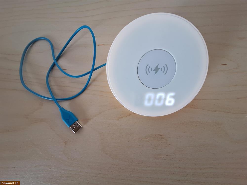 Bild 1: Xlayer Wireless Charging Alarm Clock