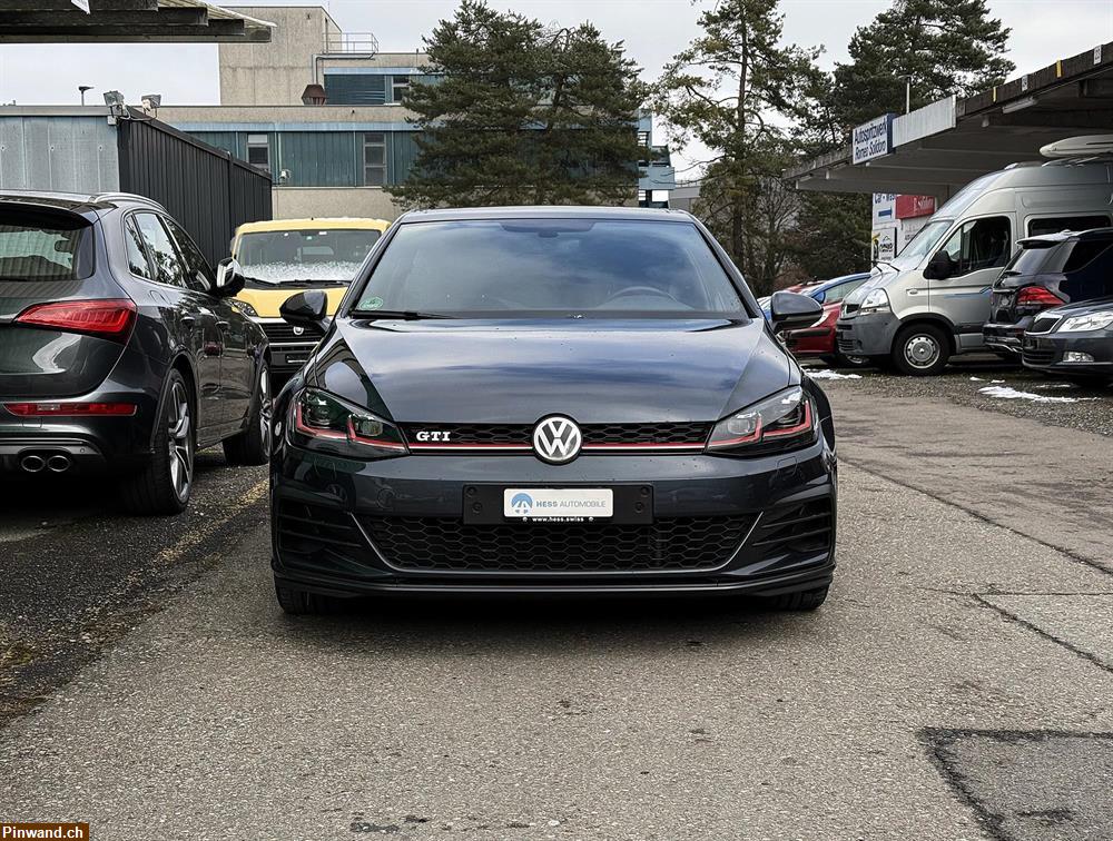 Bild 2: VW Golf 2.0 TSI GTI