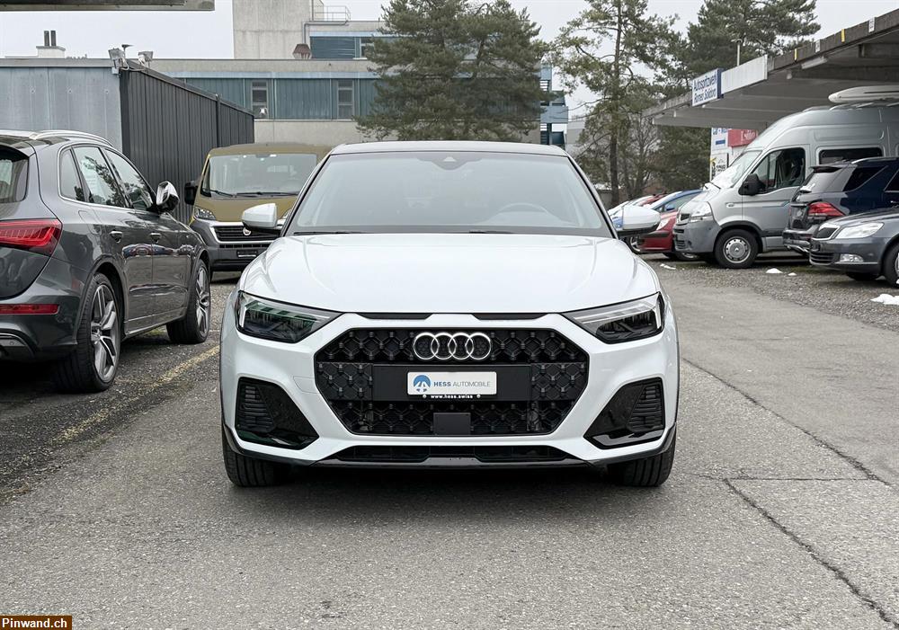 Bild 2: AUDI A1 City Carver 30 TFSI