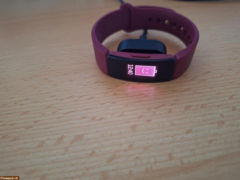 Bild 6: Fitness Tracker fitbit inspire