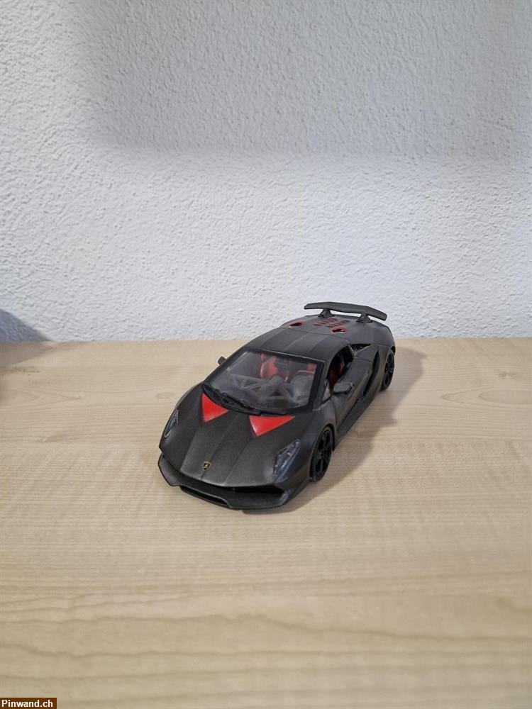 Bild 2: Lamborghini Sesto Elemento zu verkaufen