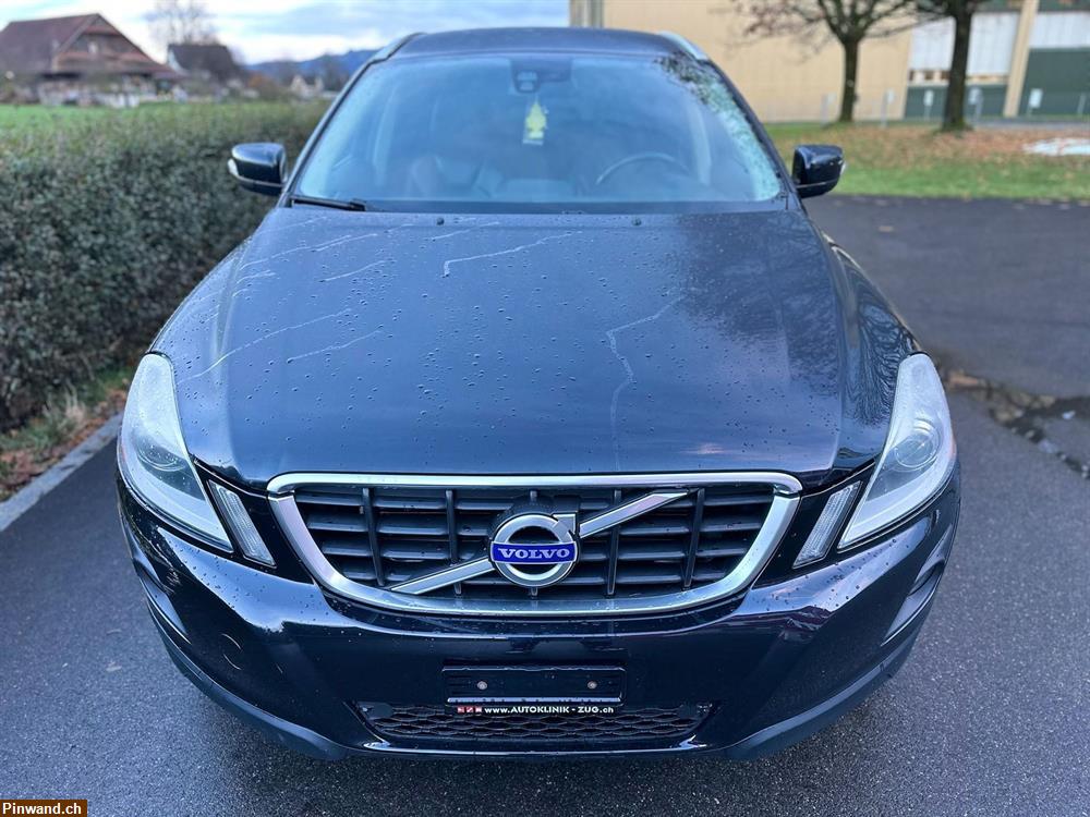 Bild 3: VOLVO XC60 D5 AWD Summum Geartronic