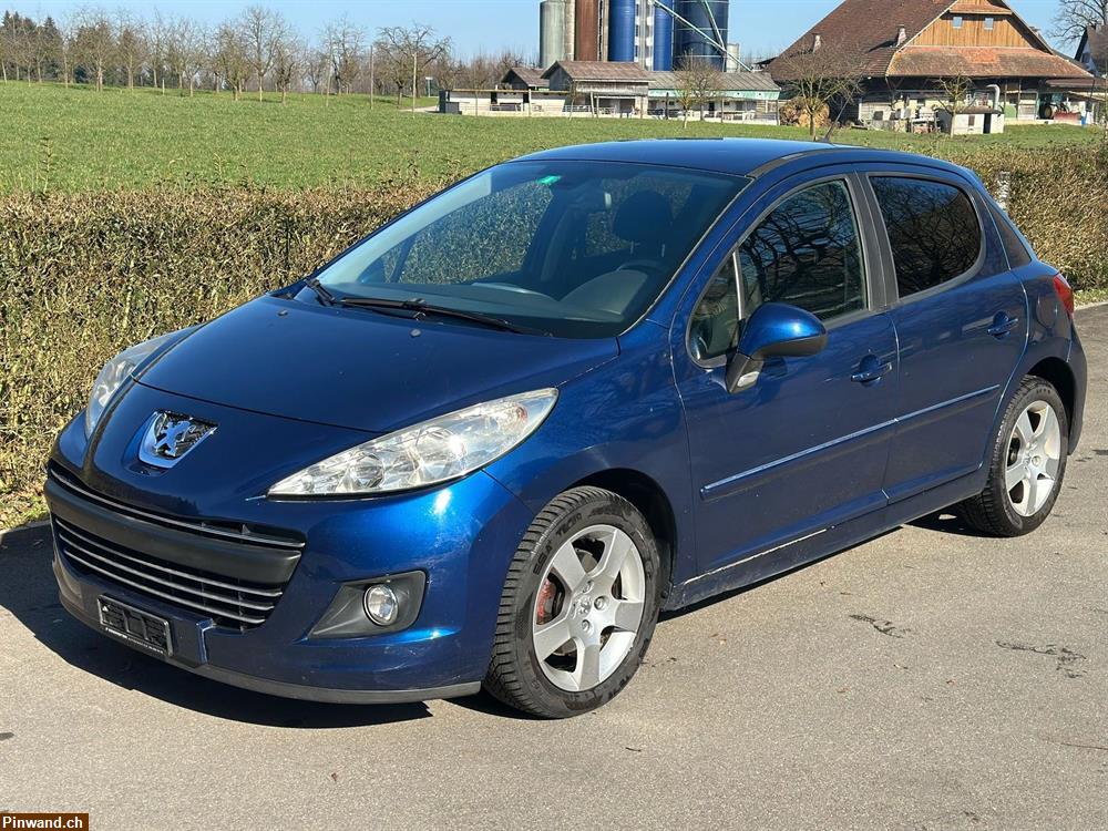 Bild 2: PEUGEOT 207 1.6 16V Sport Pack