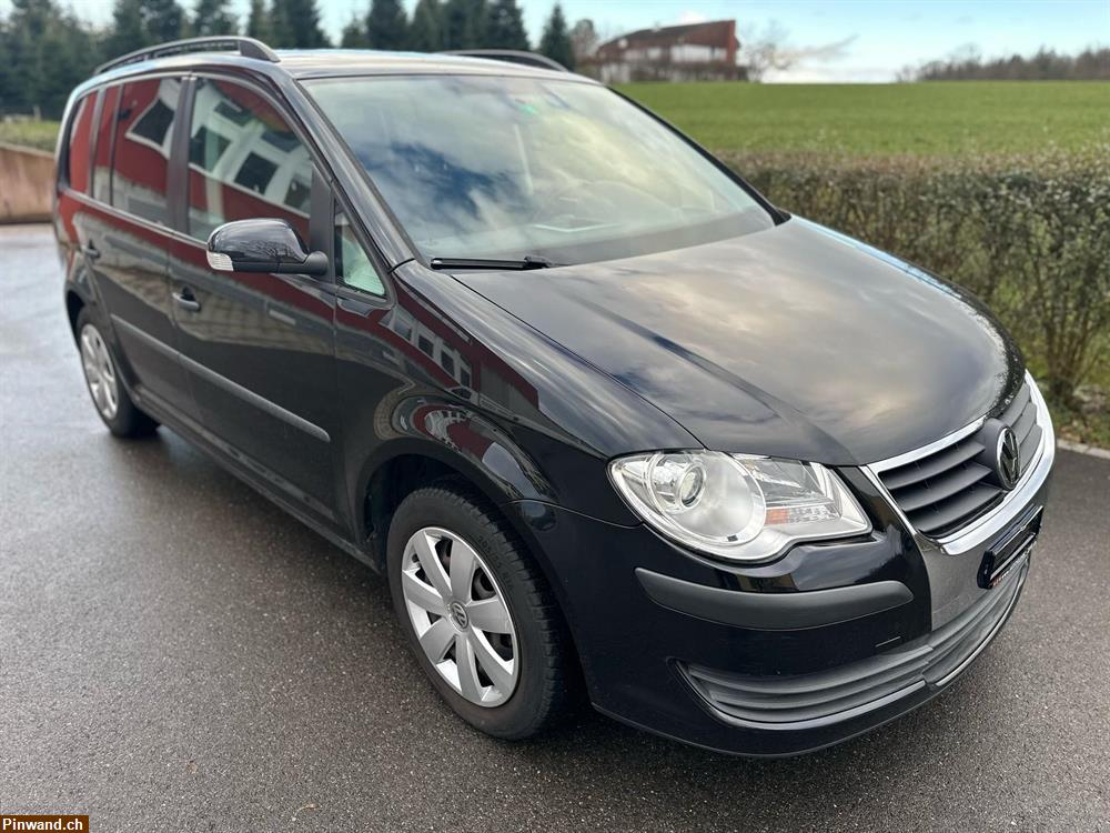 Bild 4: VW Touran 1.4 TSI Highline