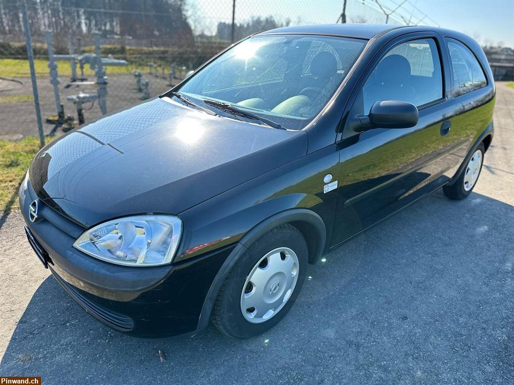 Bild 2: OPEL Corsa 1.2 16V Club zu verkaufen