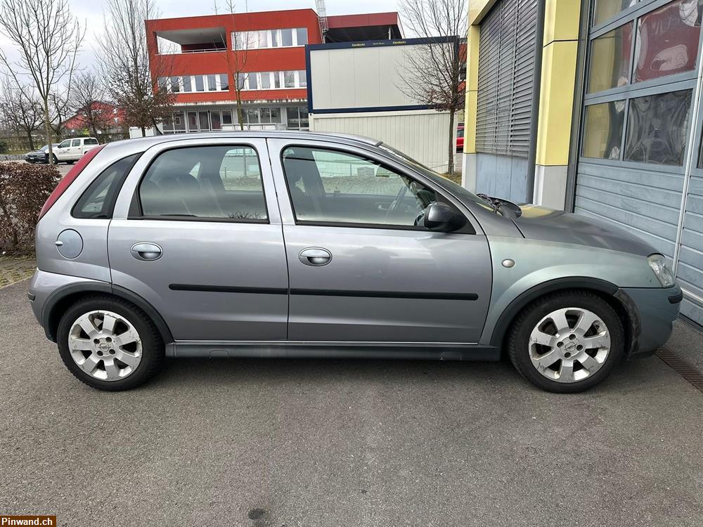 Bild 5: OPEL Corsa 1.4 TP Sport